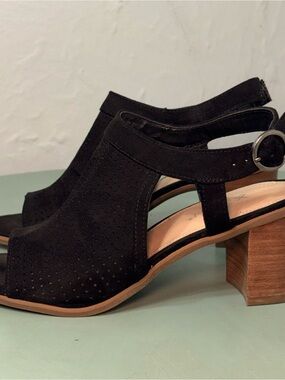 Xappeal Black Slingback Sandals Open Toe Ankle Strap Buckle Synthetic US 6